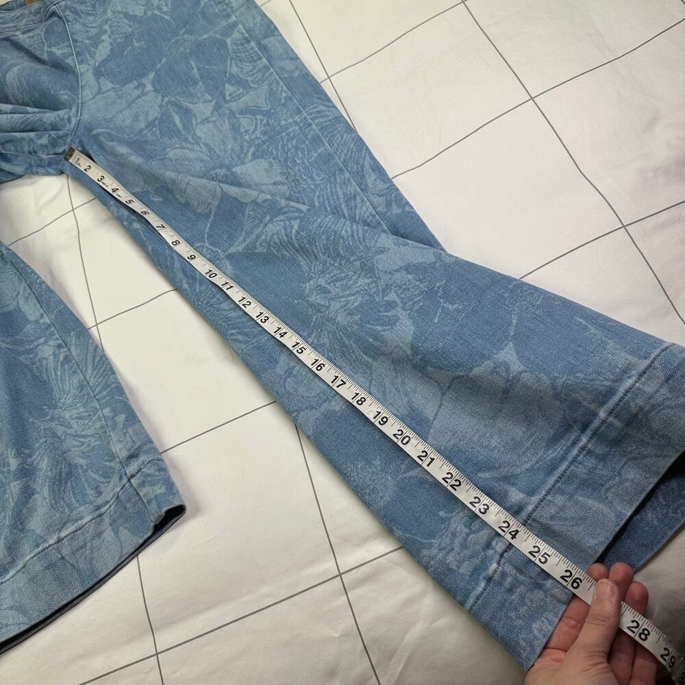 Anthropologie Pilcro Skipper Jeans Womens 28 Blue Floral Side Zip Wide Leg Crop - Picture 12 of 14